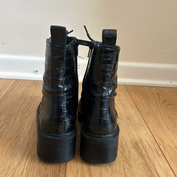 Size 7 | Steve Madden | Black Combat Boots — Trendy, Punk & Comfortable - Picture 4 of 7